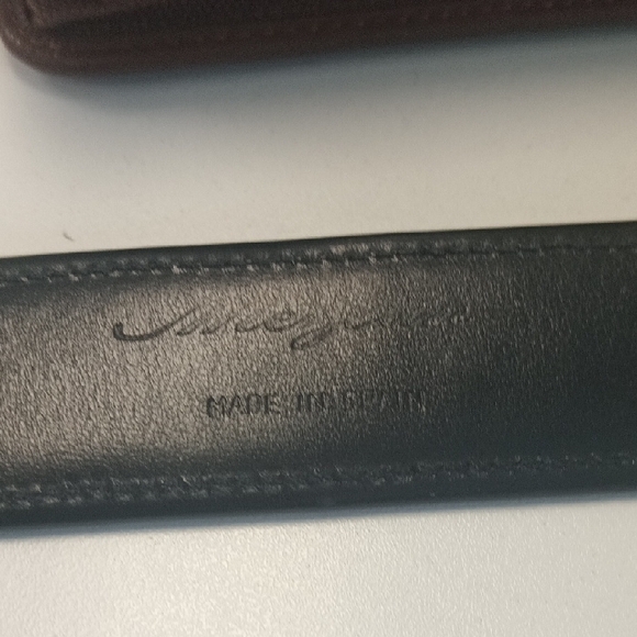 Mezlan Black Leather Belt Bag with Silver Buckle - Picture 6 of 13